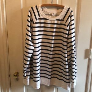 Old navy sweatshirt stripes